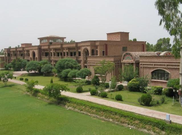 Chenab College